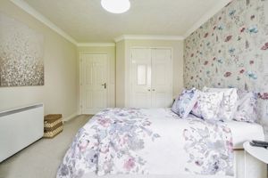 Bedroom- click for photo gallery